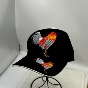 GALLO ROOSTER EMBROIDERED TRUCKER/BASEBALL CAP
